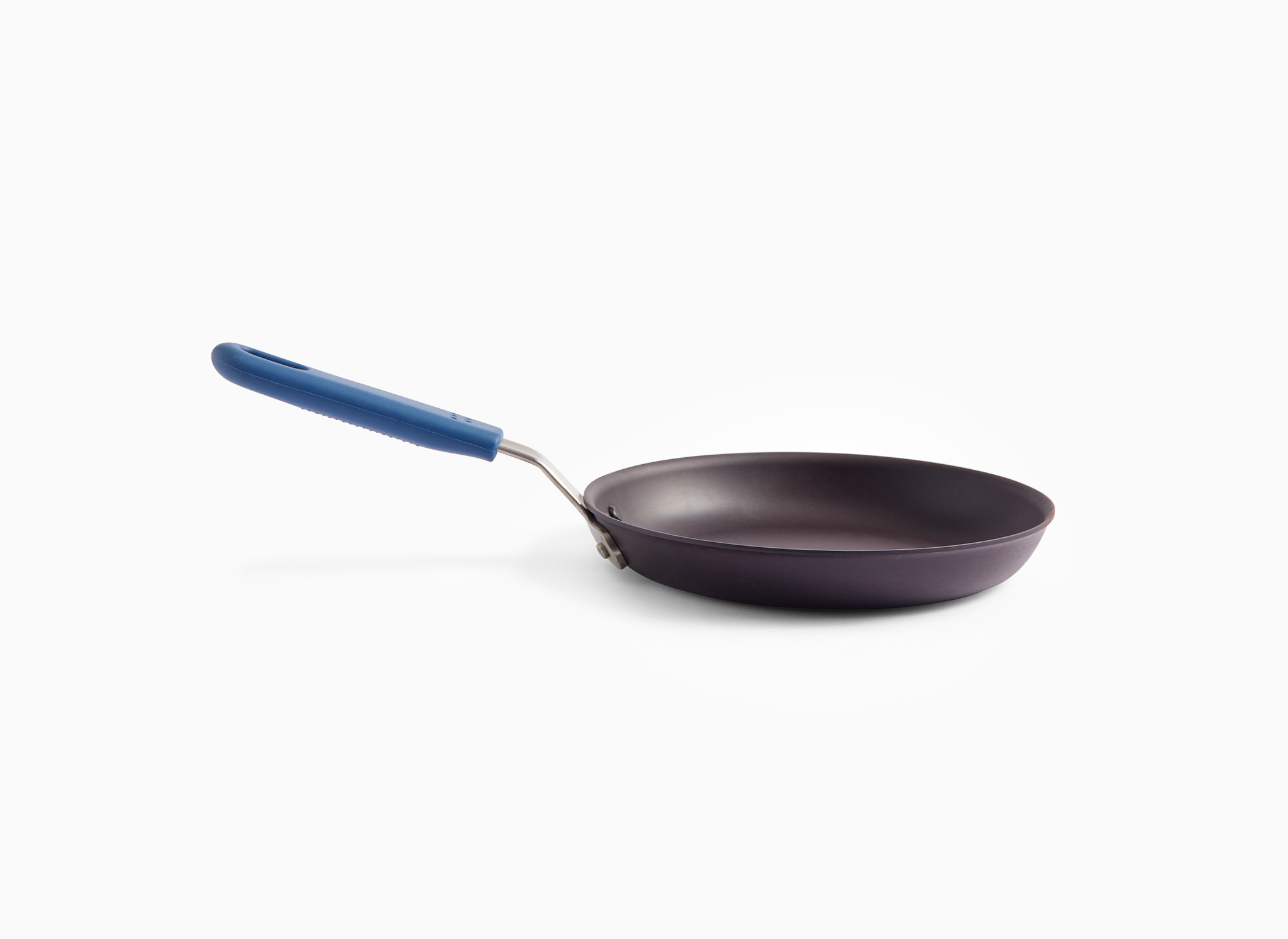 http://misen.com/cdn/shop/products/Pre-seasoned-Carbon-Steel-Pan-0222_Carbon_Steel_8_Inch---Collection_2048x.png?v=1689117643