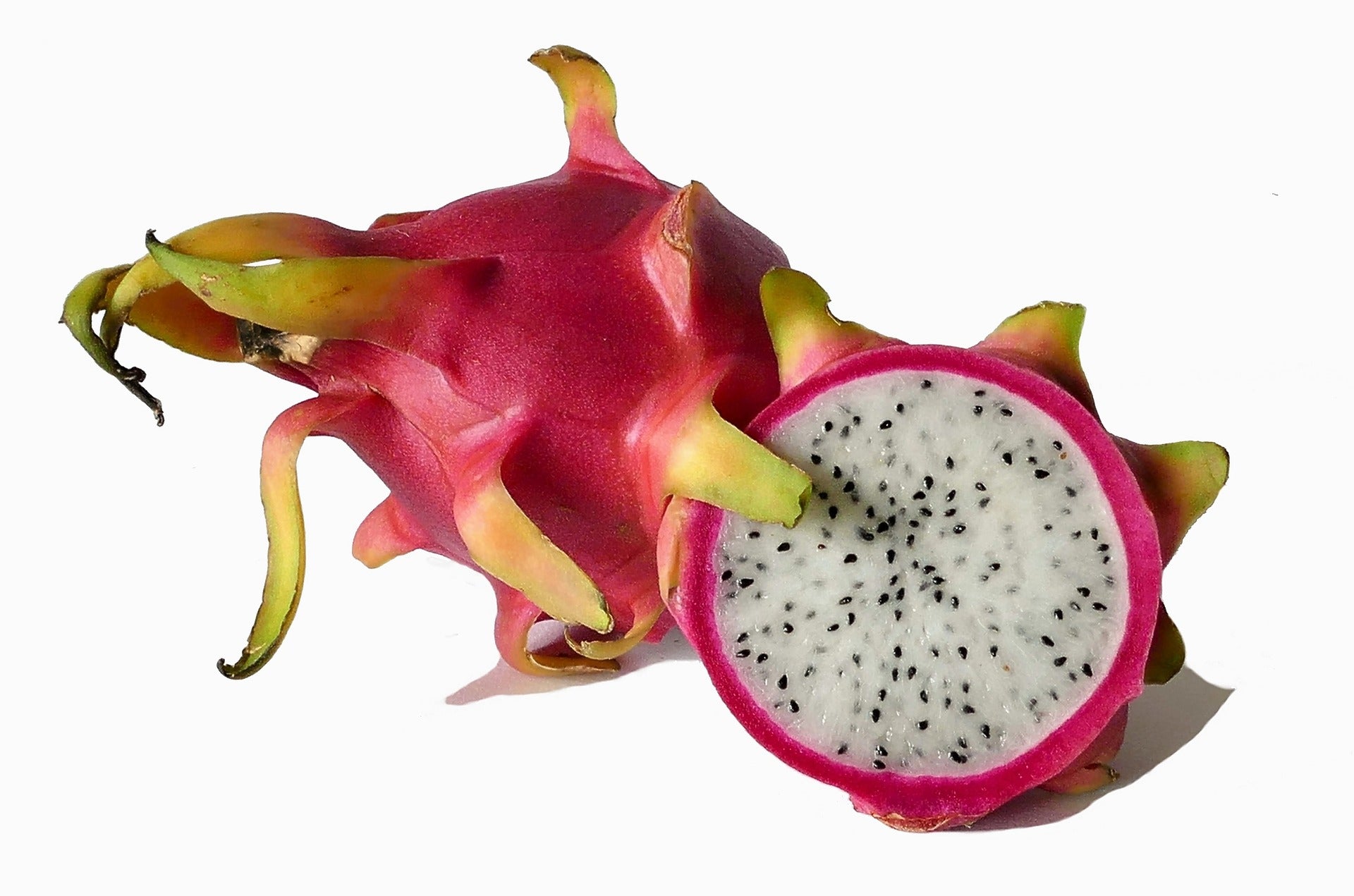 how to cut a dragon fruit