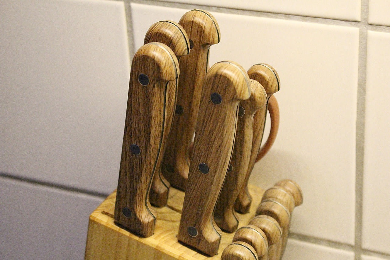 Knife block: an old, wooden knife block set