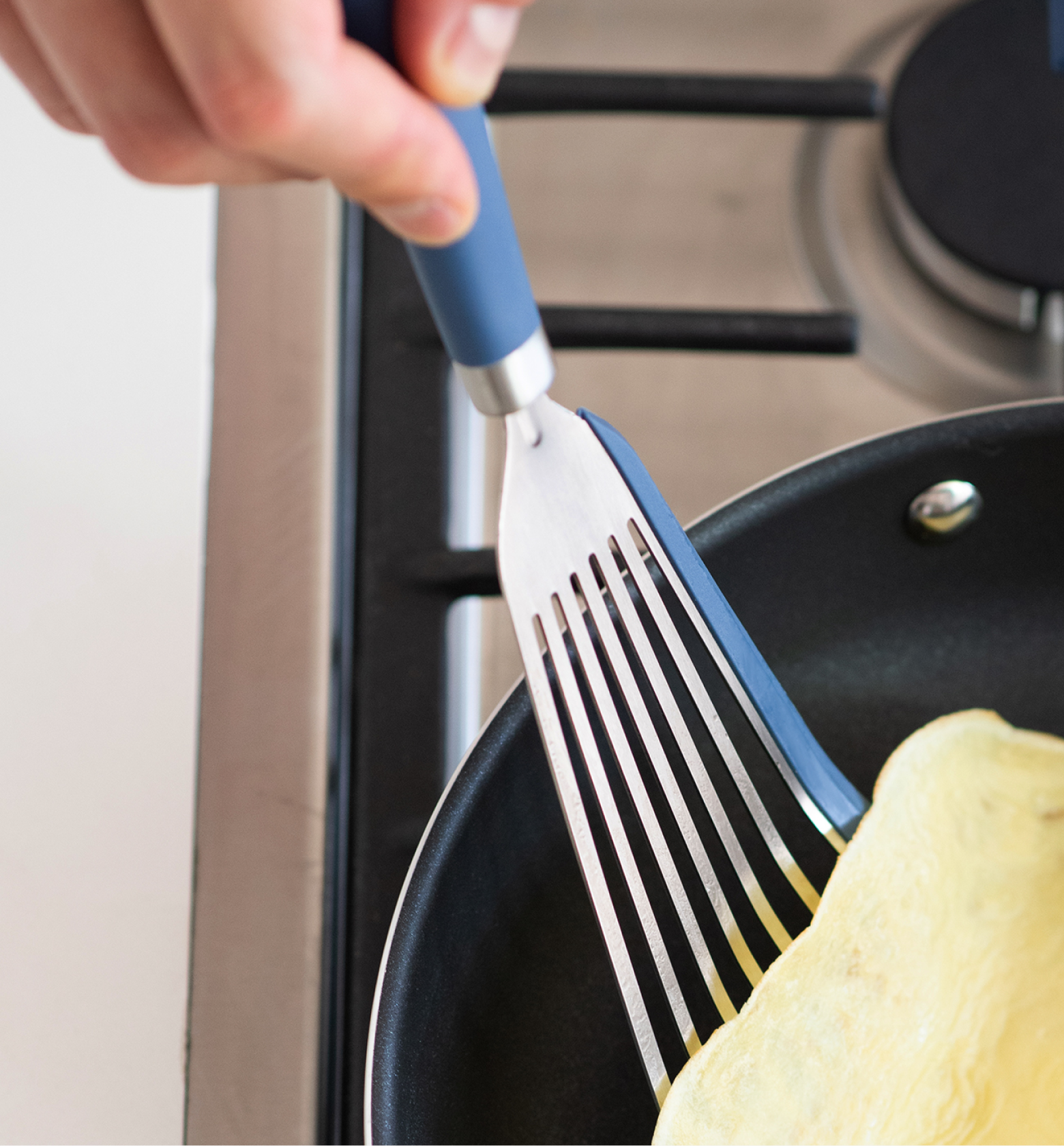 Silicone Fish Spatula - Blue