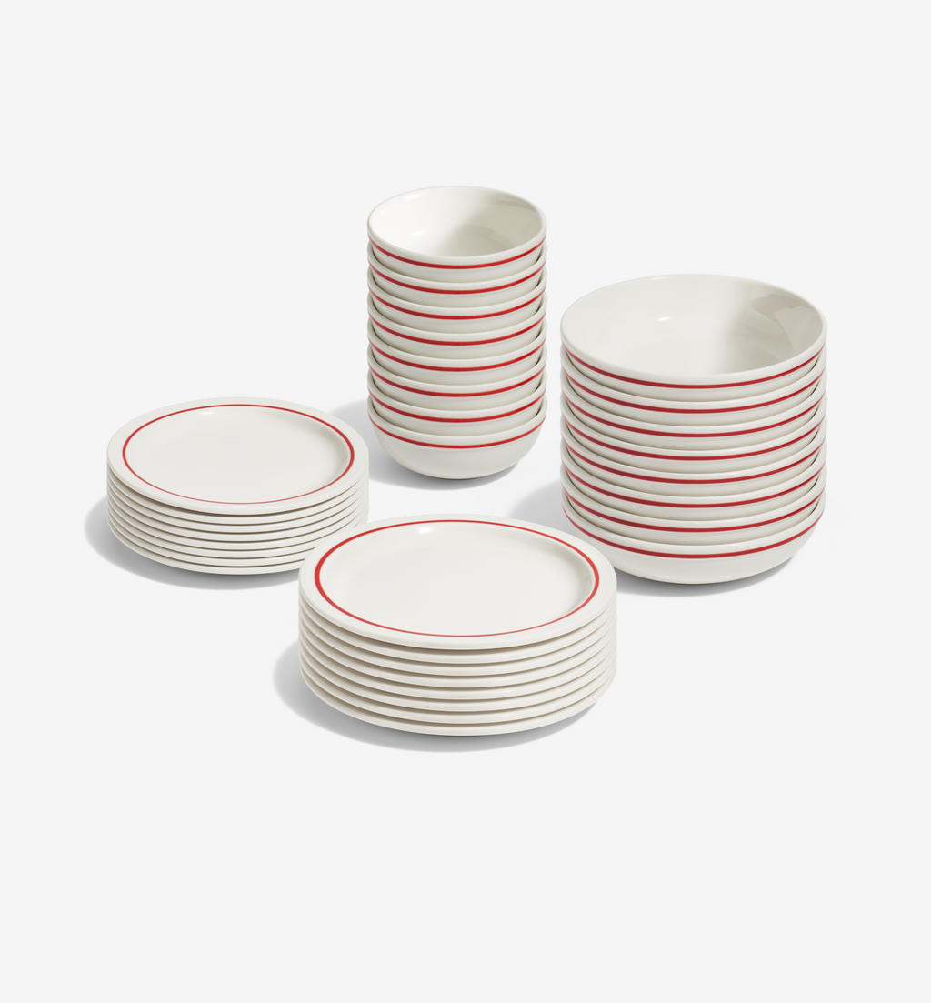 32‑Piece Dinnerware Set (Serves 8) - Red in high‑alumina porcelain