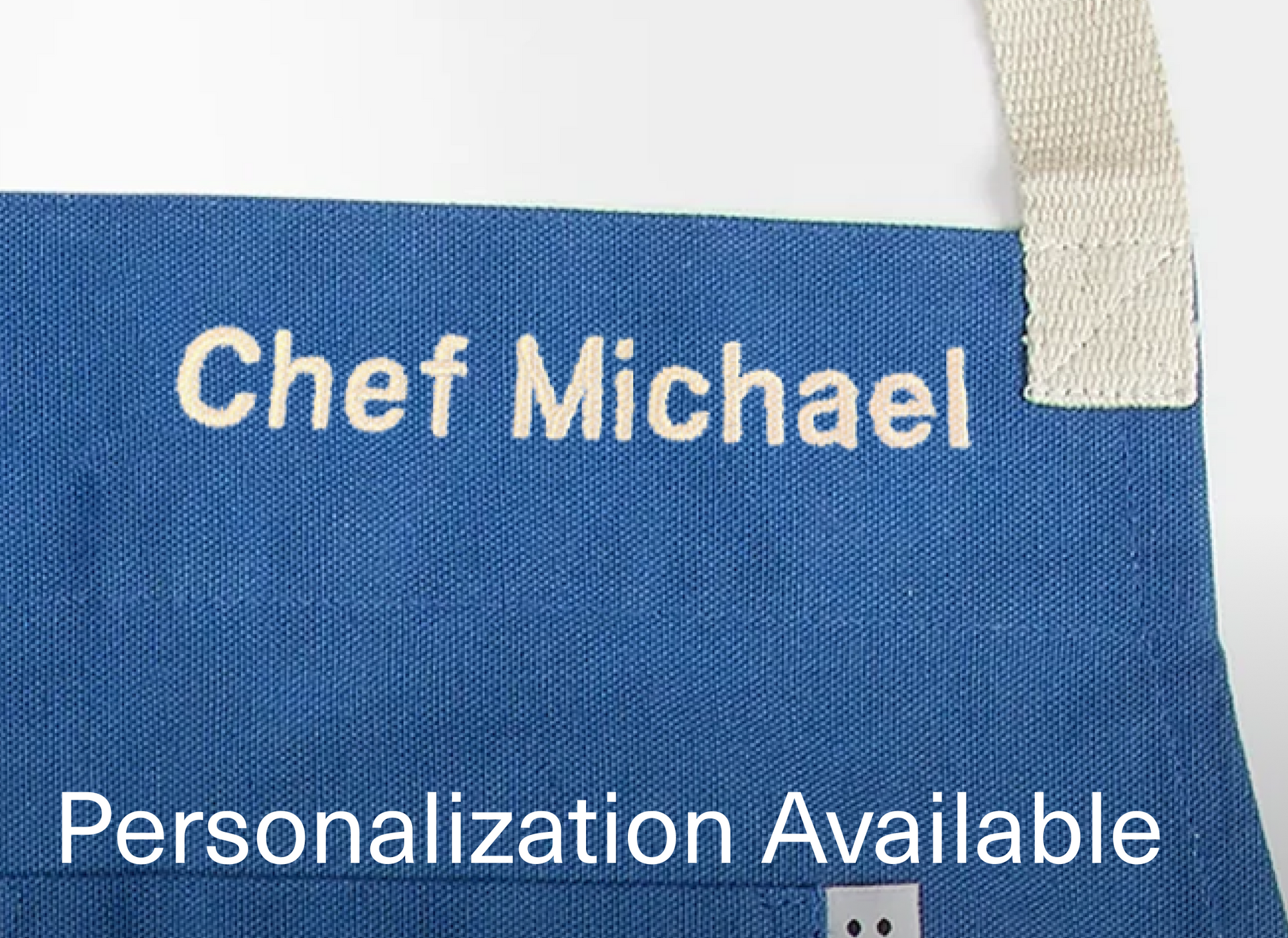 The Misen Apron can be personalized with custom embroidery for an additional fee