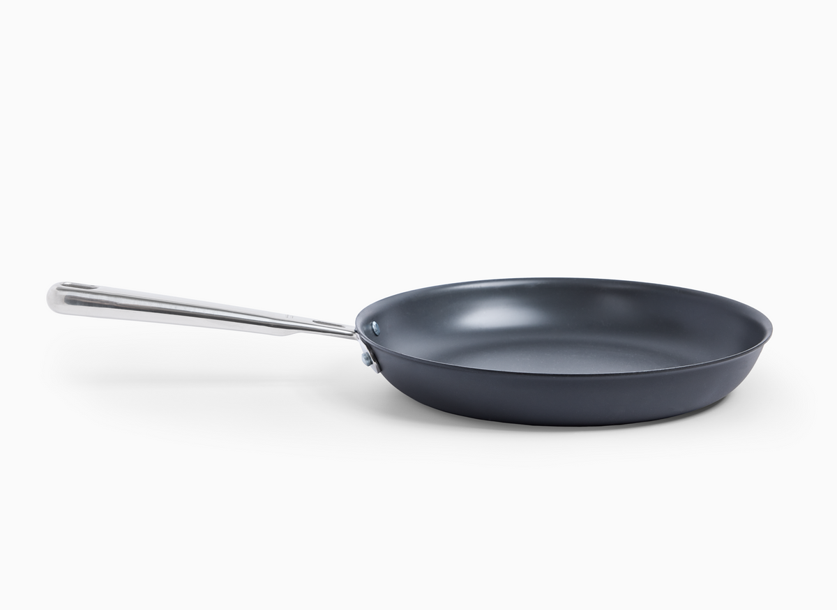 Durable Carbon Steel Pan for Everyday Cooking | Misen