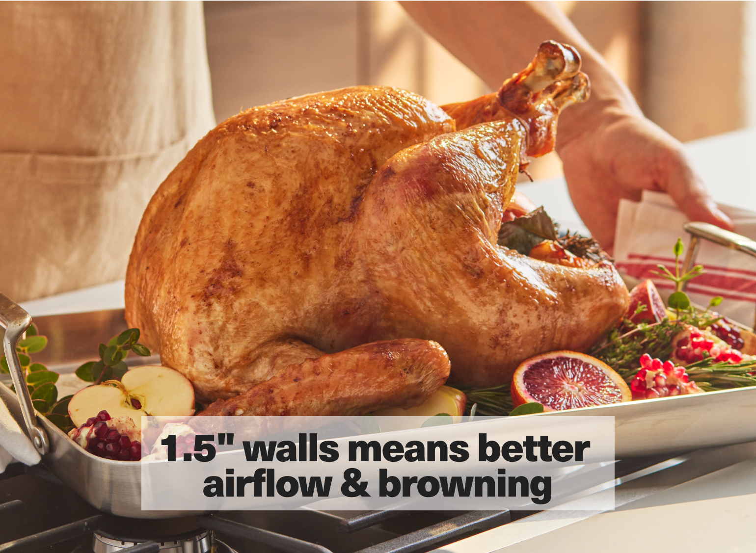 The Misen Roasting Pan has 1.5 inch walls, which results in better airflow and browning.