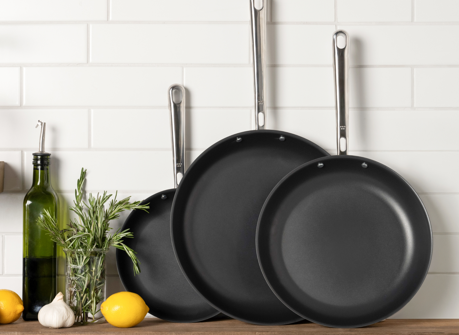 Misen Carbon Nonstick Frying Pan