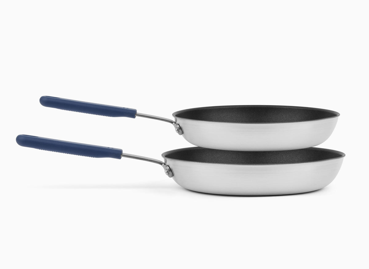 The two piece Misen Nonstick Pan set includes the 10 inch and 12 inch pans.
