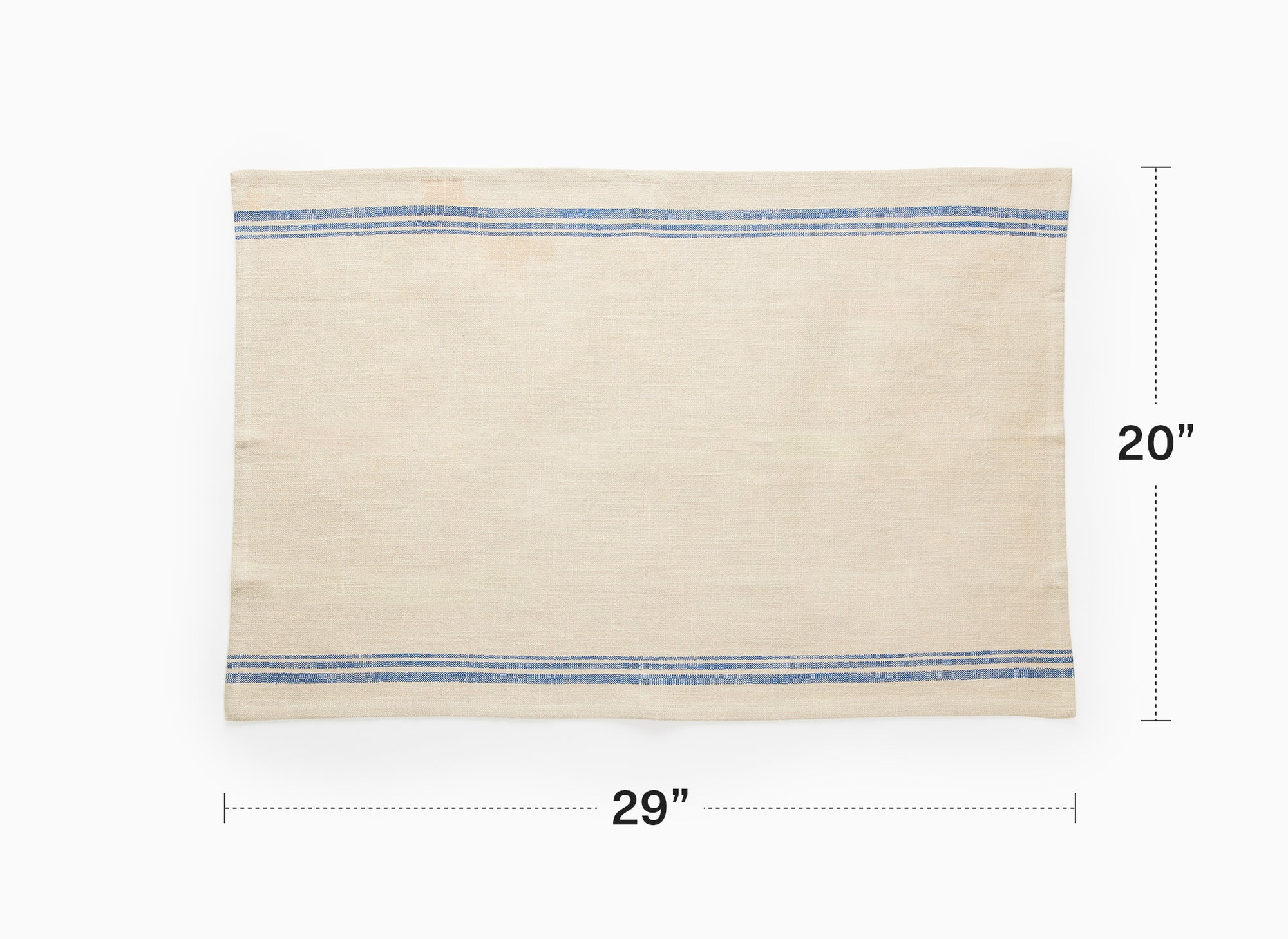 A single Misen Kitchen Towel lies flat on a white background. Graphics on the image show the towel’s measurements: 20 inches tall by 29 inches wide.
